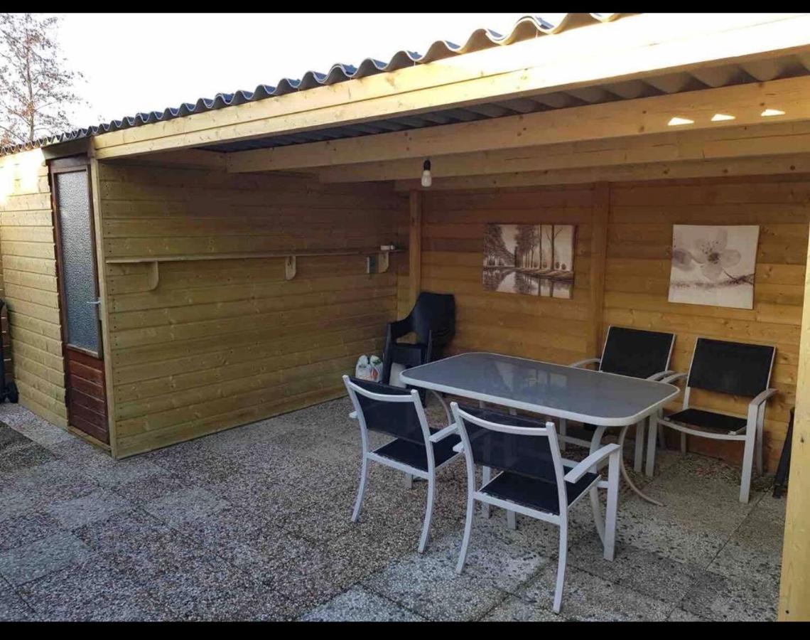 Cozy Chalet In Opmeer Near Amsterdam And Beach Exteriér fotografie